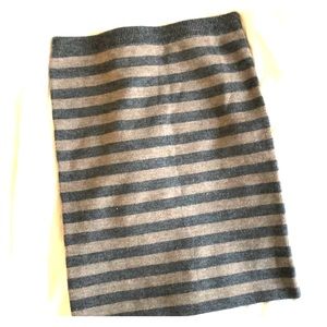 Club Monaco Knit Skirt